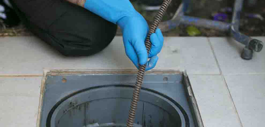 Desentupimento de Caixa de Gordura no Bairro Tristeza