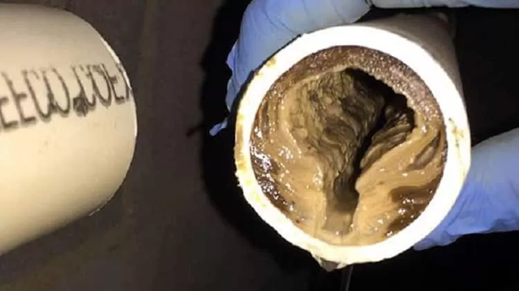 Desentupimento de Cano com Gordura no Bairro Camaquã