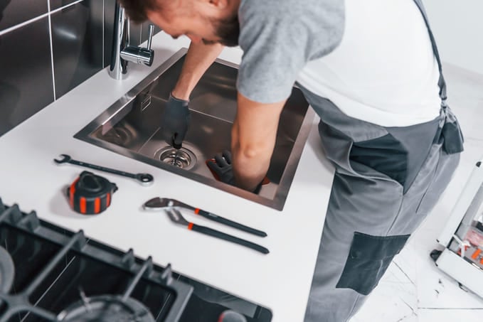 Esgotamento de Caixa de Gordura no Bairro Cidade Baixa