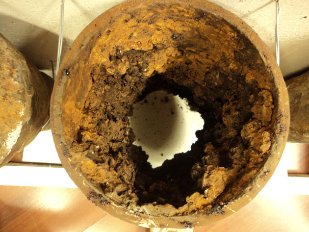 Forma Correta de Desentupir Cano no Bairro Auxiliadora